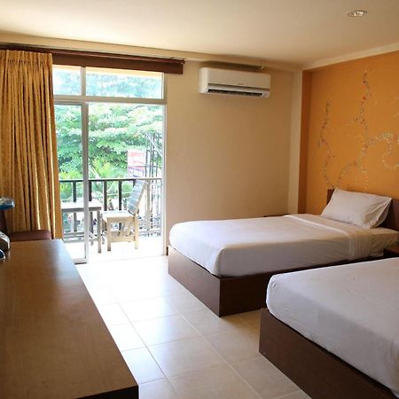 Opal House Hotel & Restaurant Ban Nong Tabaek Exteriör bild