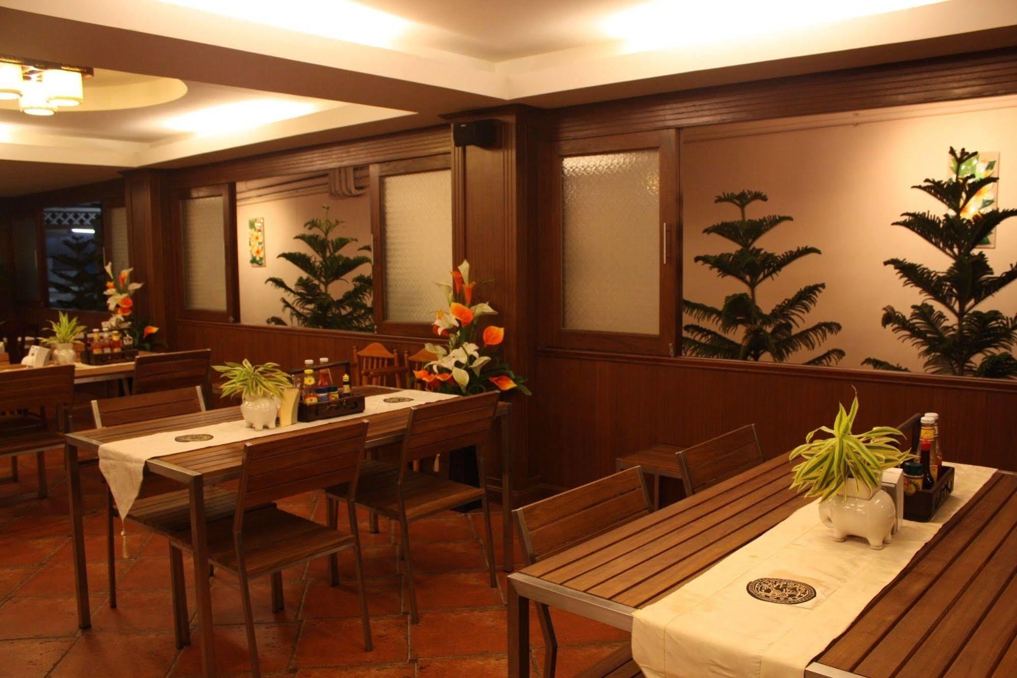 Opal House Hotel & Restaurant Ban Nong Tabaek Exteriör bild